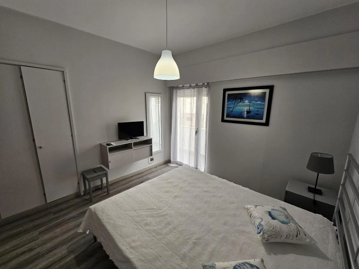 Beach Escape Monte Gordo, T2 250 Meters From The Beach Vila Real de Santo António 0*,