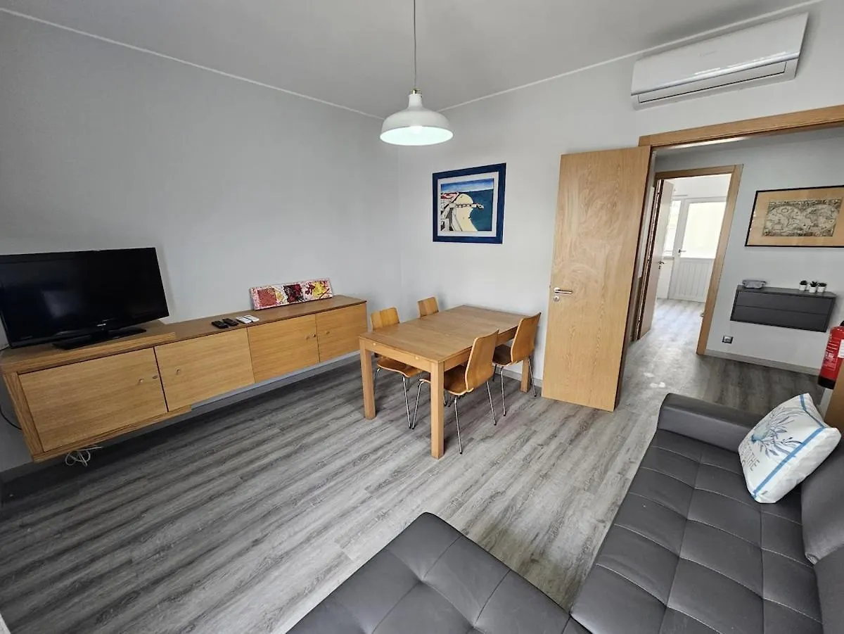 Beach Escape Monte Gordo, T2 250 Meters From The Beach Vila Real de Santo António